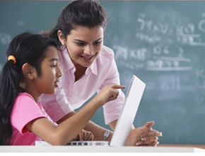 school techer teaching